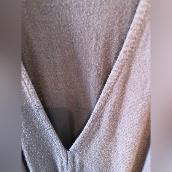 Eci gray/silver sleeveless dress size 6 - Picture 2 of 5